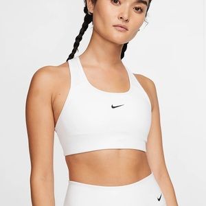 Nike Dri-FIT Swoosh Sports Bra